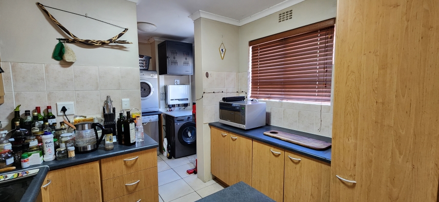 3 Bedroom Property for Sale in Sunningdale Western Cape
